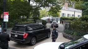 As news spread that Mayor Eric Adams has been indicted on federal charges, federal agents arrived to search New York City's Gracie Mansion, the official residence of the mayor, on Thursday.