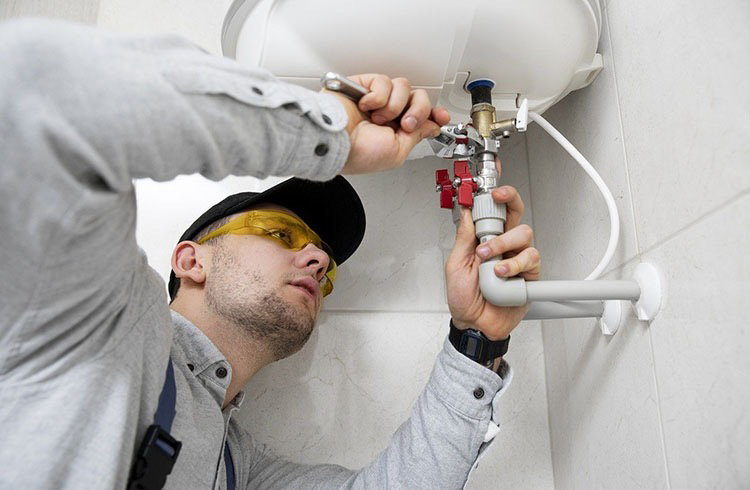 Emergency Plumbing Services and Maintenance